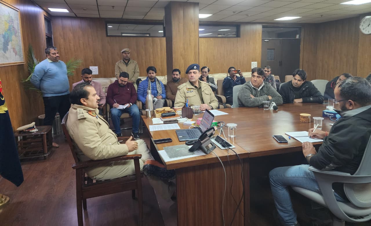 5269825e-9323-449b-a53c-432227dc7fdd