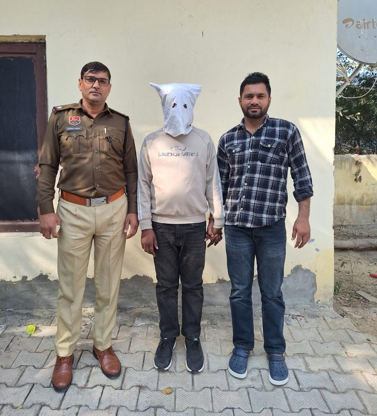 WhatsApp Image 2026-01-22 at 15.22.48